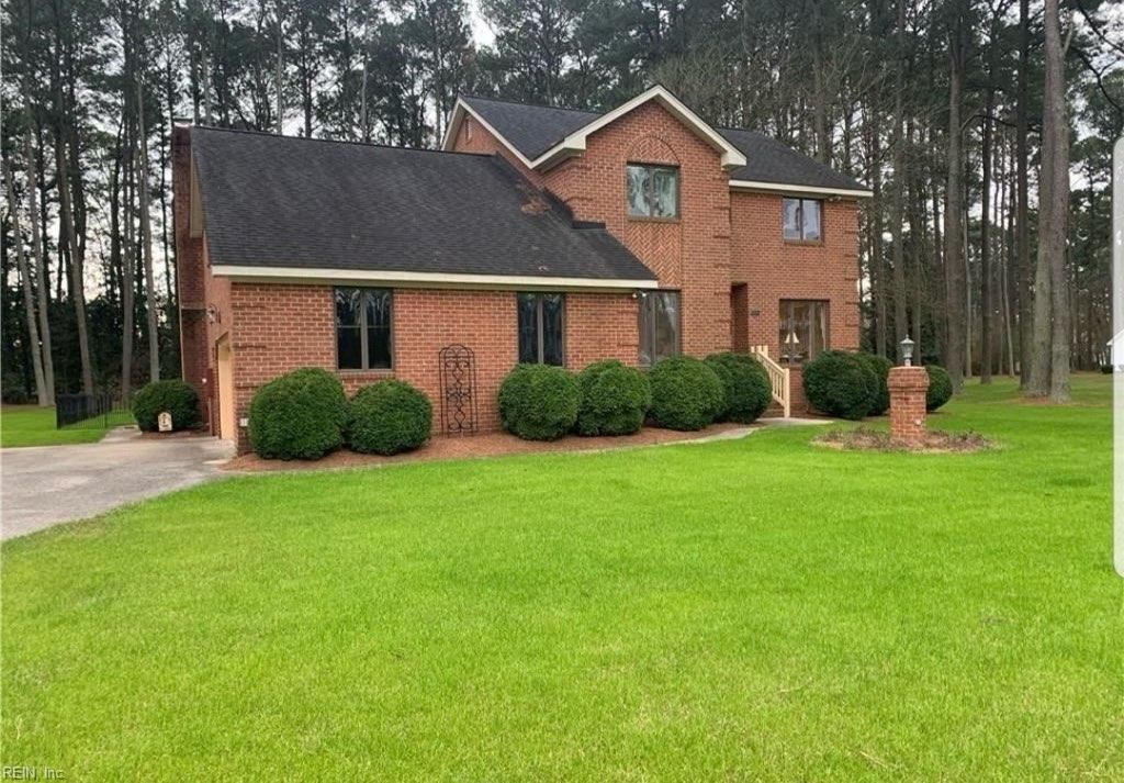 105 Wynnwood DR, Franklin, VA 23851