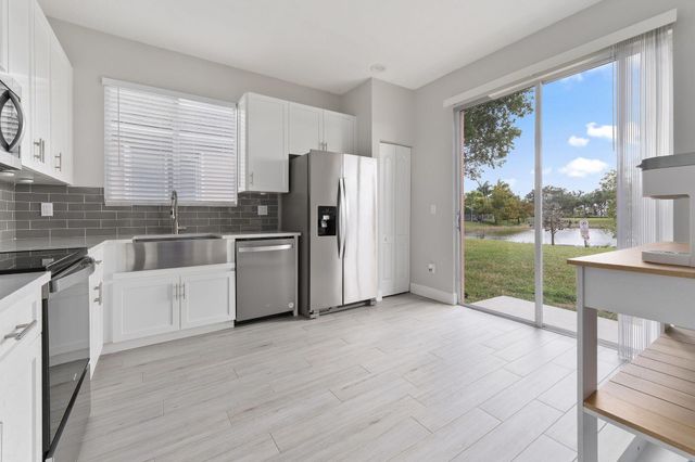 10971 SW Dunhill Court, Port St Lucie, FL 34987