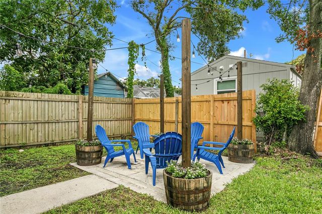 2215 THRACE STREET, Tampa, FL 33605