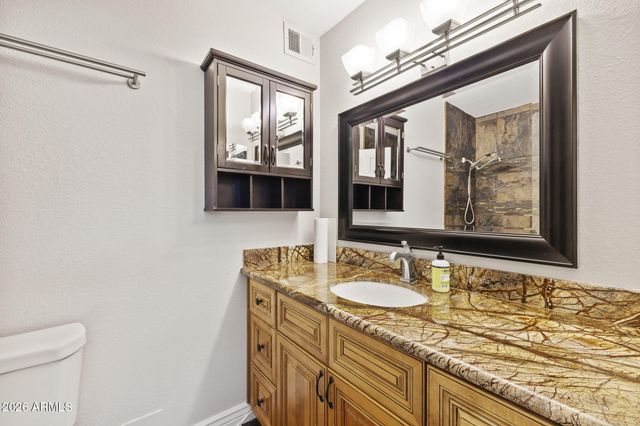 7141 N 16TH Street 7, Phoenix, AZ 85020