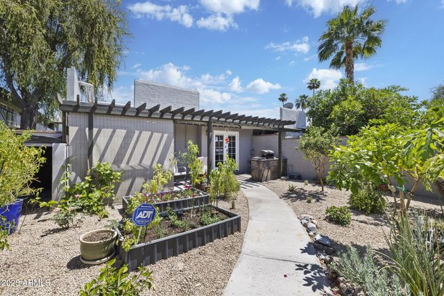 7141 N 16TH Street 7, Phoenix, AZ 85020