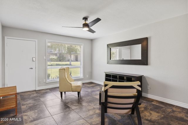 7141 N 16TH Street 7, Phoenix, AZ 85020