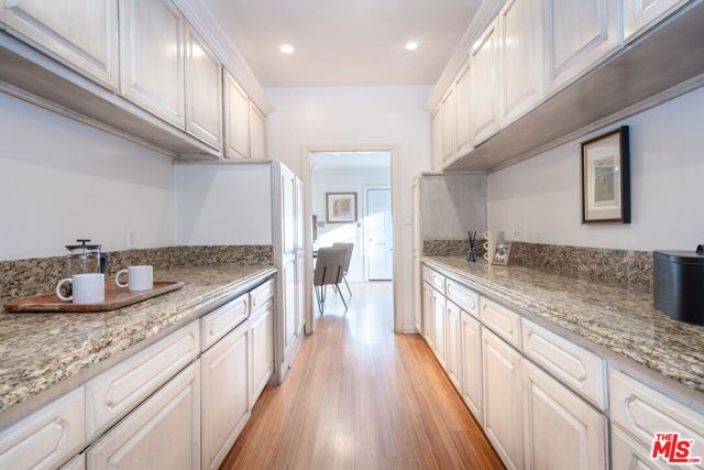 1148 COLDWATER CANYON Drive, Beverly Hills, CA 90210