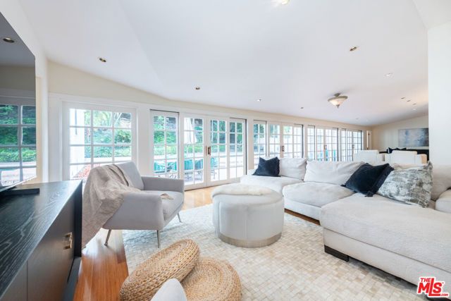 1148 COLDWATER CANYON Drive, Beverly Hills, CA 90210