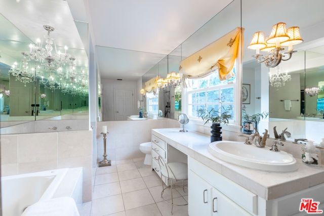 1148 COLDWATER CANYON Drive, Beverly Hills, CA 90210