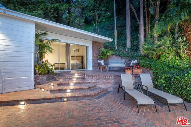 1148 COLDWATER CANYON Drive, Beverly Hills, CA 90210