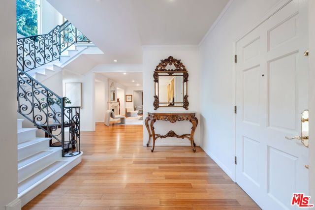 1148 COLDWATER CANYON Drive, Beverly Hills, CA 90210