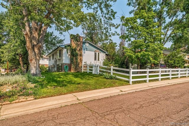 12265 W 66th Avenue, Arvada, CO 80004