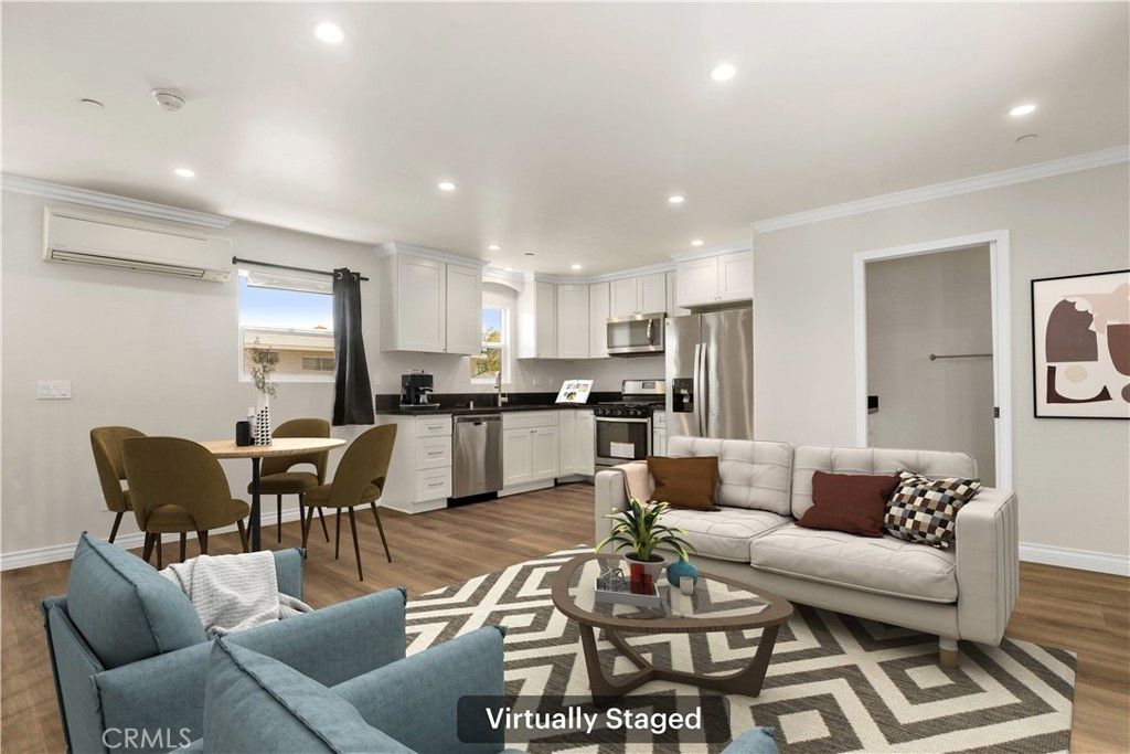 Image 3 of property listing at 26004 Marjan, Harbor City, CA 90710
