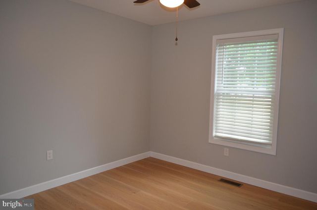 904 NIXON DR, Mechanicsburg, PA 17055
