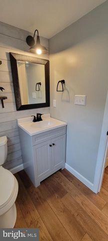 904 NIXON DR, Mechanicsburg, PA 17055
