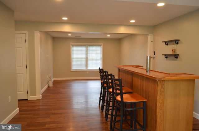 904 NIXON DR, Mechanicsburg, PA 17055