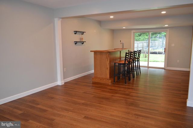 904 NIXON DR, Mechanicsburg, PA 17055