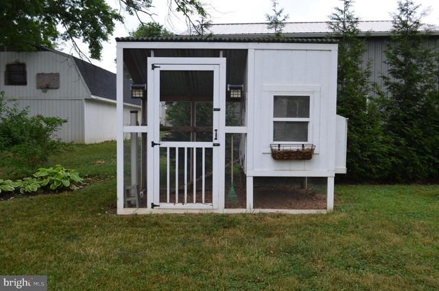 904 NIXON DR, Mechanicsburg, PA 17055