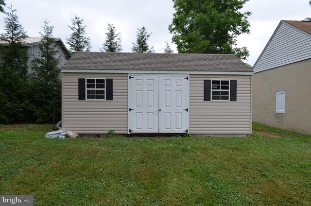 904 NIXON DR, Mechanicsburg, PA 17055