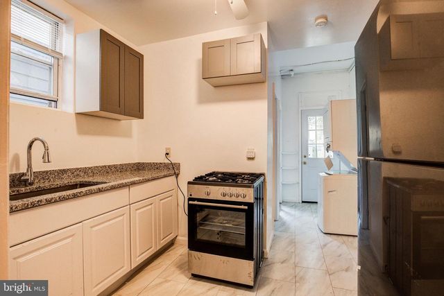 1528 E ST SE, Washington, DC 20003