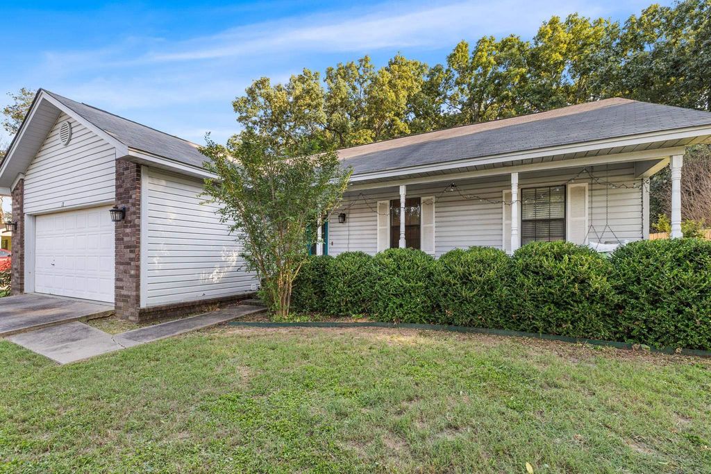 17 Sunset Lane, Cabot, AR 72023