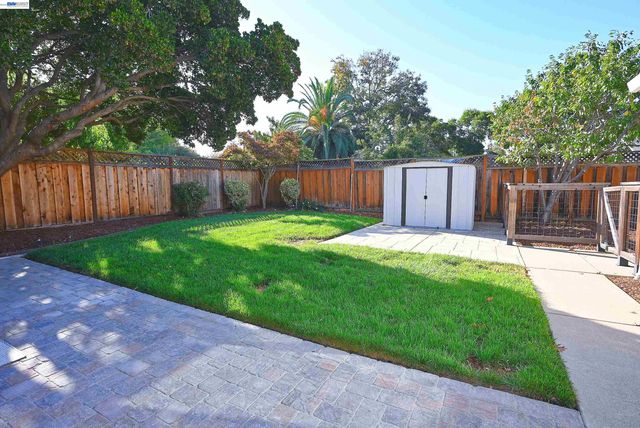 481 Egret Road, Livermore, CA 94551