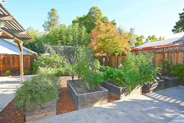 481 Egret Road, Livermore, CA 94551
