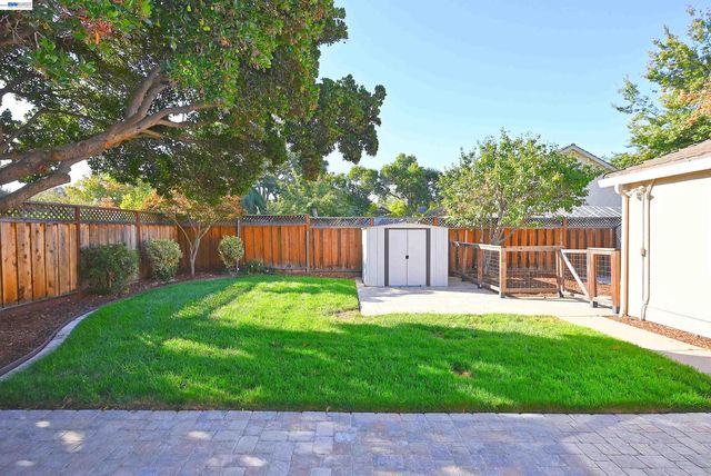 481 Egret Road, Livermore, CA 94551