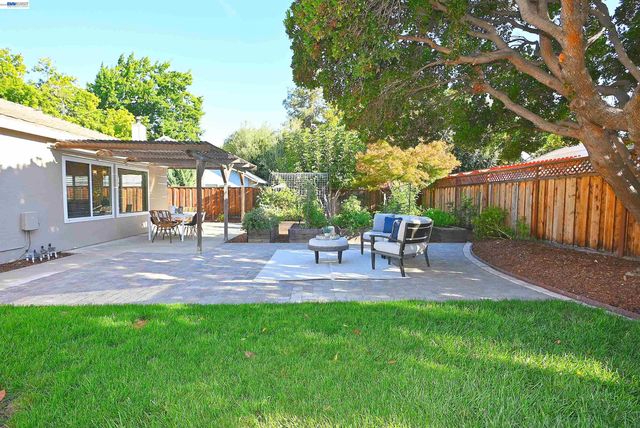 481 Egret Road, Livermore, CA 94551
