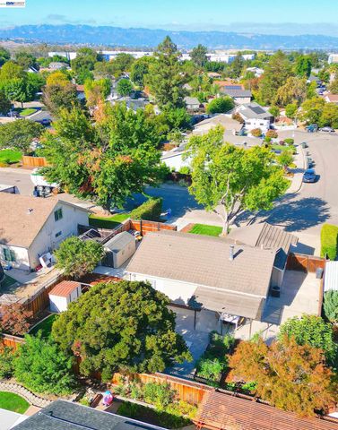 481 Egret Road, Livermore, CA 94551