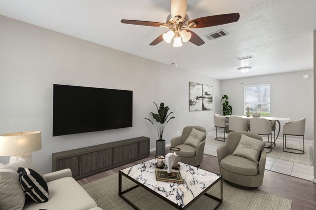 806 E College Street, Terrell, TX 75160