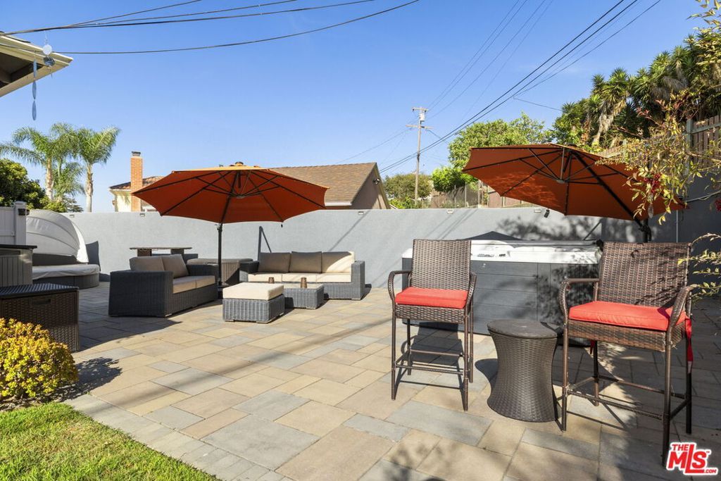 Image 48 of property listing at 6040 W 76th Place, Los Angeles, CA 90045