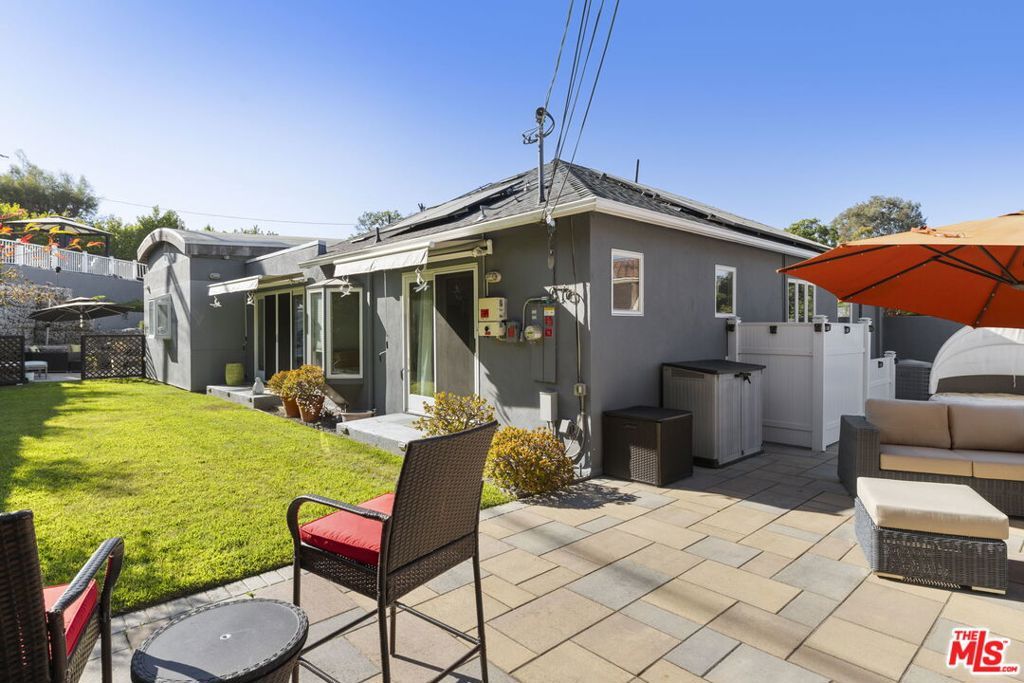 Image 51 of property listing at 6040 W 76th Place, Los Angeles, CA 90045