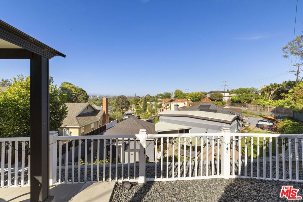 Image 58 of property listing at 6040 W 76th Place, Los Angeles, CA 90045