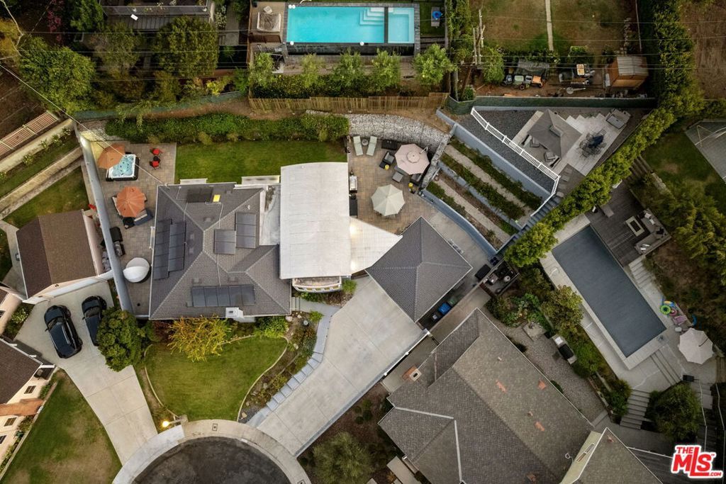 Image 72 of property listing at 6040 W 76th Place, Los Angeles, CA 90045