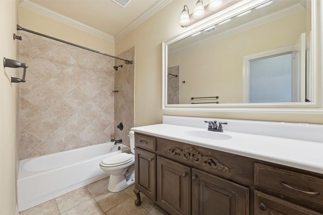 563 Rockingham Drive, Irving, TX 75063