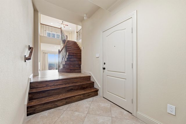 563 Rockingham Drive, Irving, TX 75063