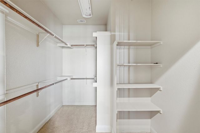 563 Rockingham Drive, Irving, TX 75063