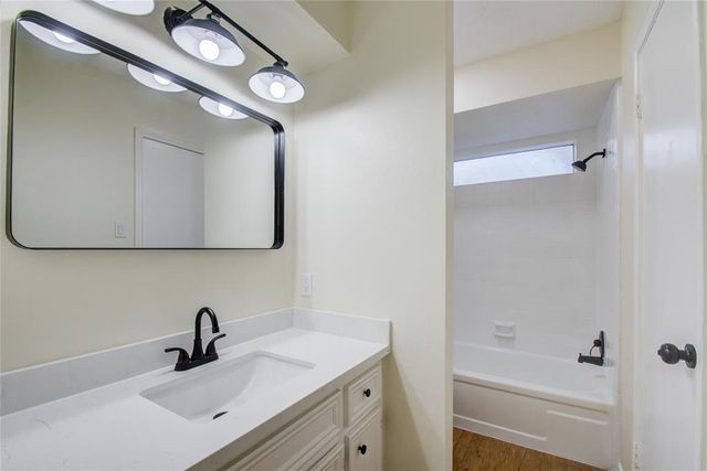 10606 Mills Flat Street, Houston, TX 77070