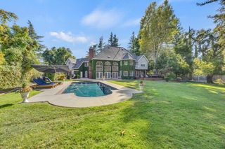 6809 Stanley Ave, Carmichael, CA 95608