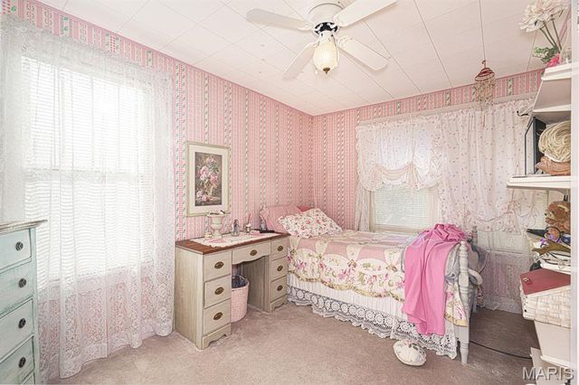 404 N Walnut Street, Rolla, MO 65401