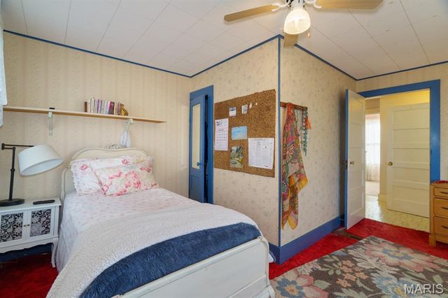 404 N Walnut Street, Rolla, MO 65401