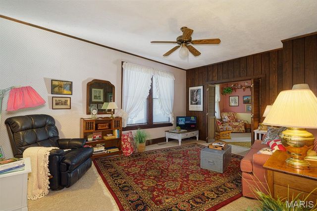 404 N Walnut Street, Rolla, MO 65401