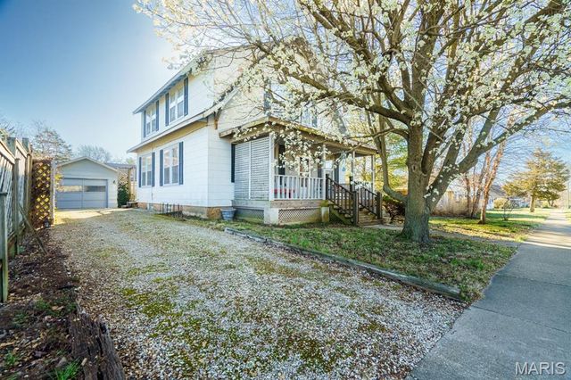 404 N Walnut Street, Rolla, MO 65401