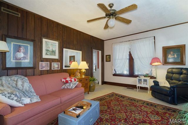 404 N Walnut Street, Rolla, MO 65401