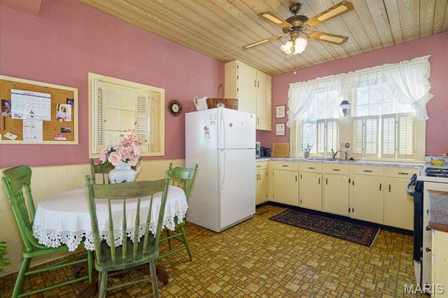 404 N Walnut Street, Rolla, MO 65401