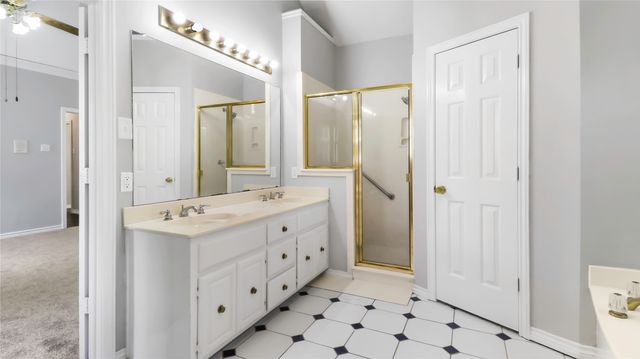 1409 Nettleton Drive, Desoto, TX 75115