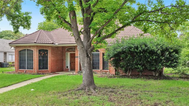 1409 Nettleton Drive, Desoto, TX 75115