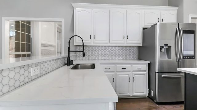 1409 Nettleton Drive, Desoto, TX 75115