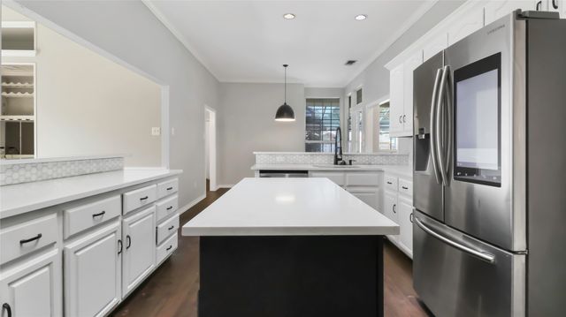 1409 Nettleton Drive, Desoto, TX 75115