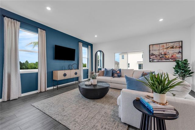 816 CASTLEFORD AVENUE, Palm Bay, FL 32905