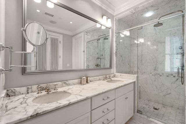 413 Commonwealth 5, Boston, MA 02215