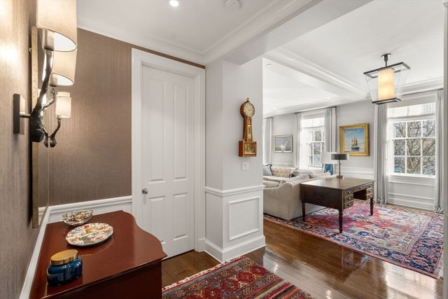 413 Commonwealth 5, Boston, MA 02215