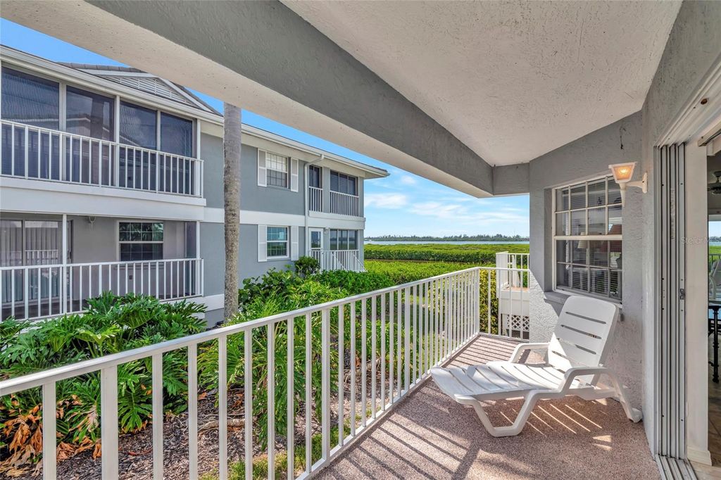 Image 24 of property listing at 1249 EDGEWATER CIRCLE 73, Bradenton, FL 34209